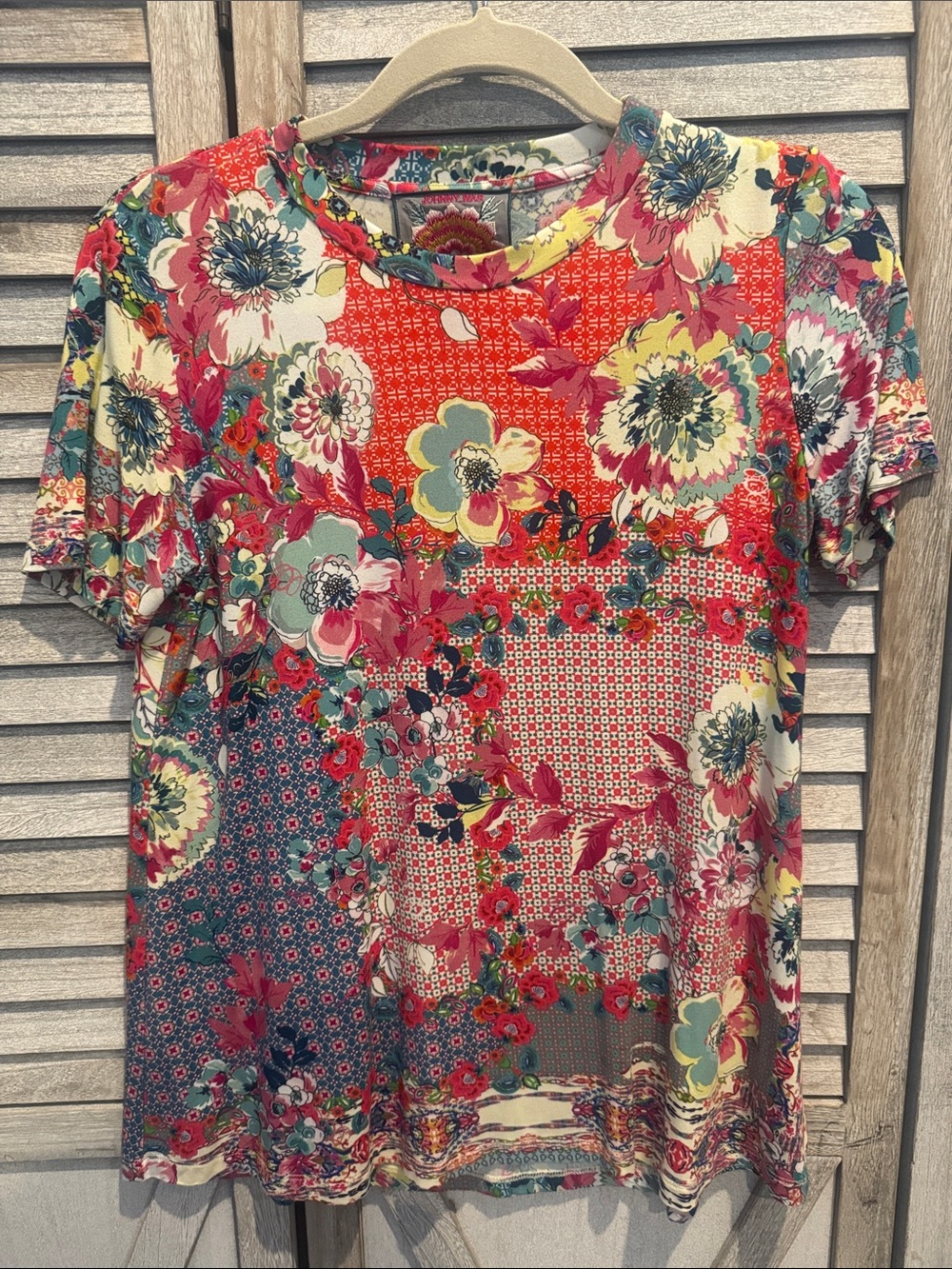 Johnny Was BambooMulticolor Floral Patchwork Short Sleeve Tee size XXS